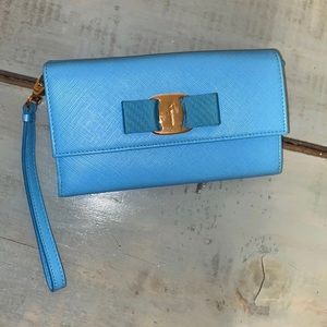 Ferragamo Vara Bow wallet with wristlet